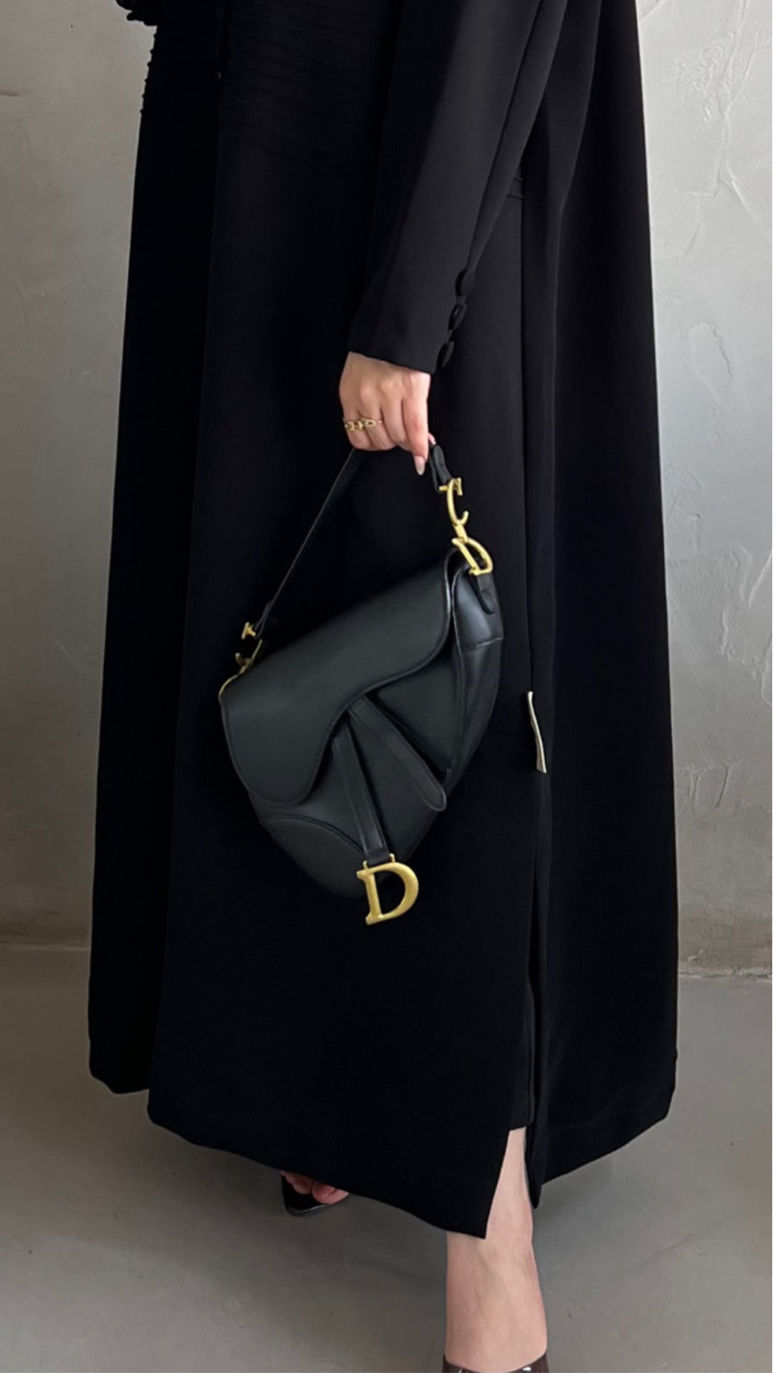 D41